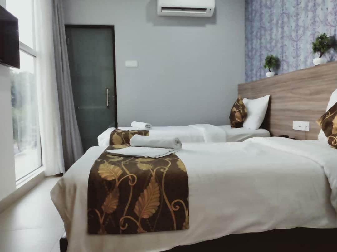 D'Metro Hotel Shah Alam Extérieur photo