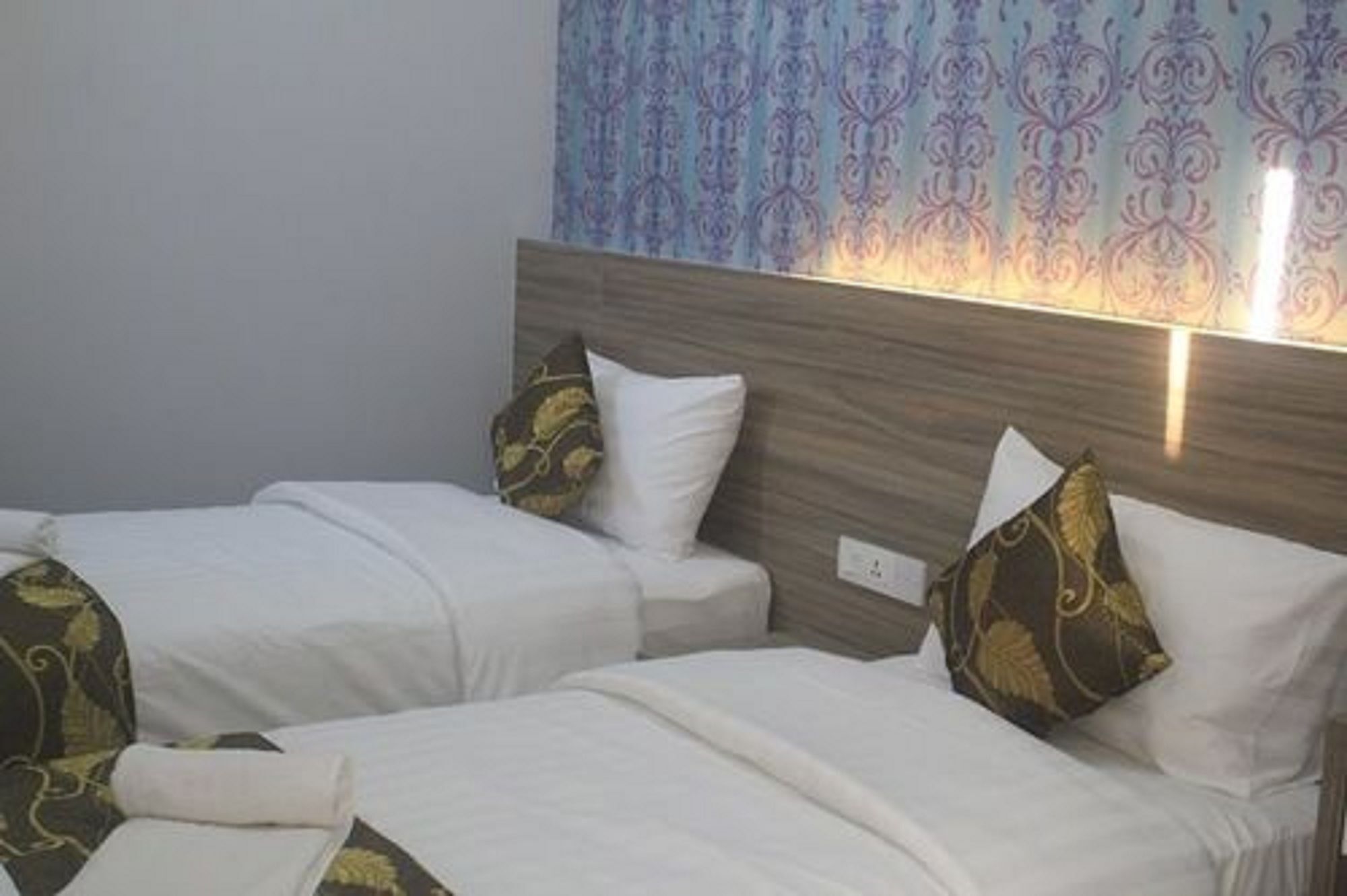 D'Metro Hotel Shah Alam Extérieur photo