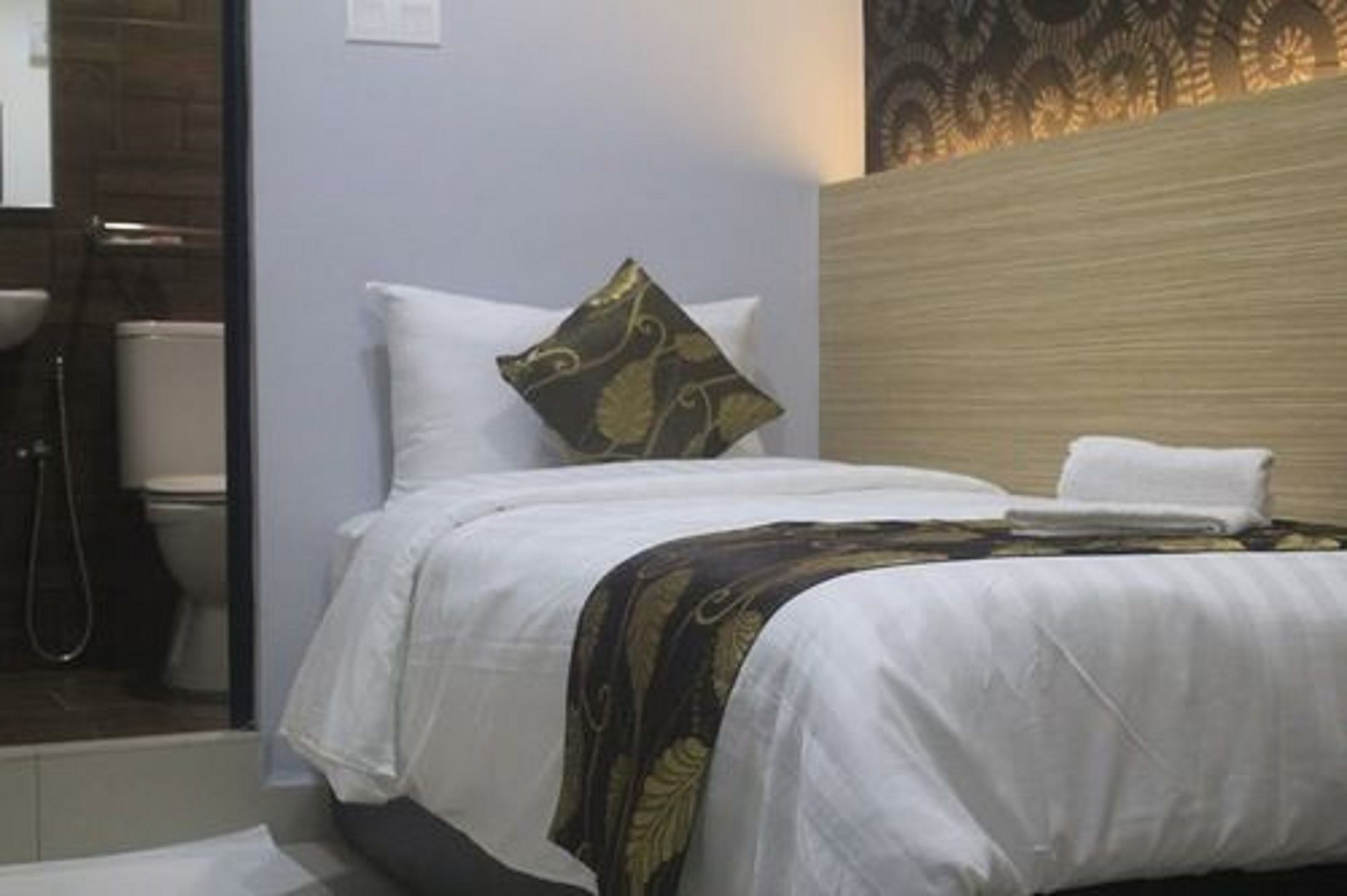 D'Metro Hotel Shah Alam Extérieur photo