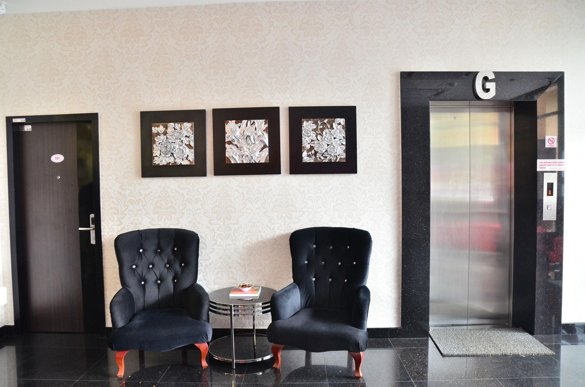 D'Metro Hotel Shah Alam Extérieur photo